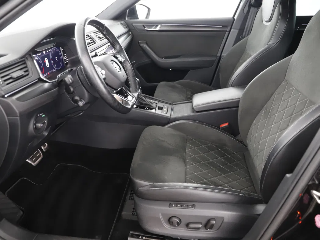 Bild eines Skoda Superb Combi 1.4 TSI iV Sportline