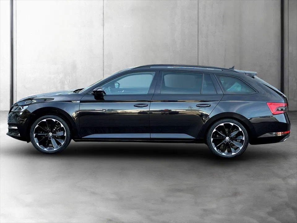 Skoda Superb Combi 1.4TSI iV Sportline | Bild 3 von 25