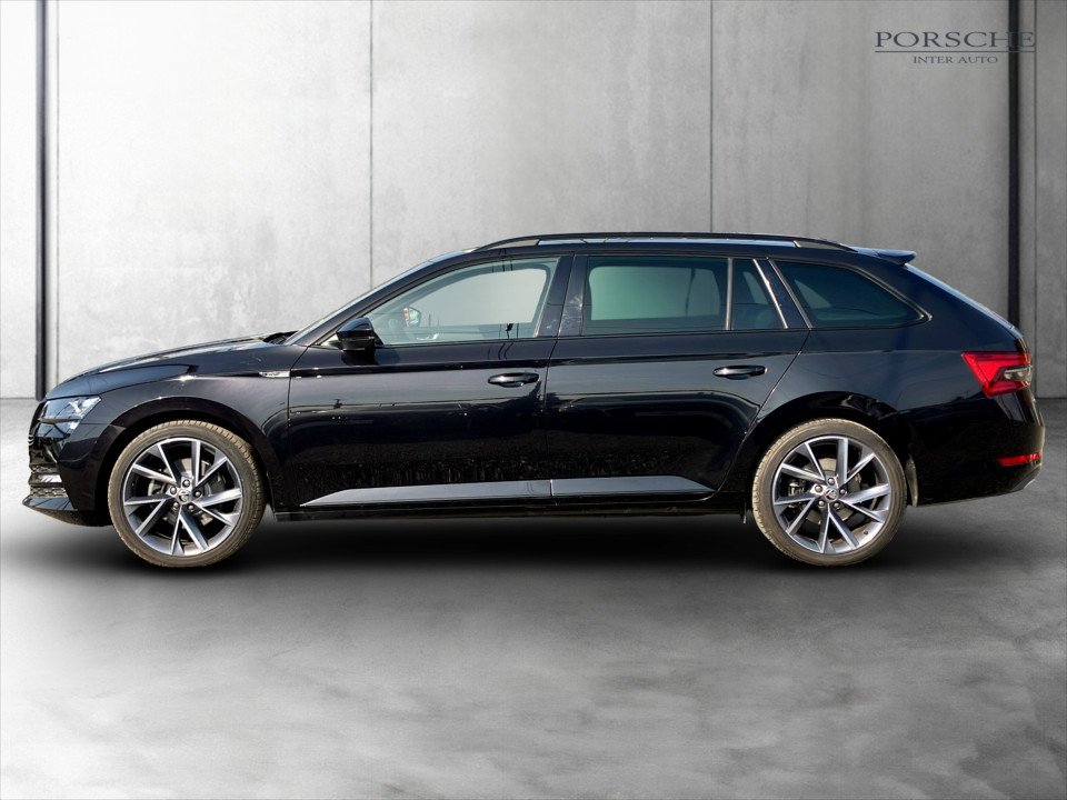 Skoda Superb Combi iV Sportline | Bild 3 von 29