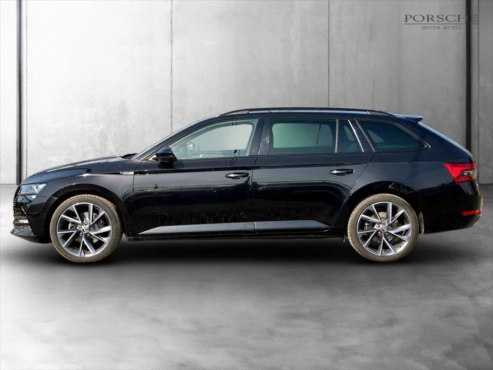 Skoda Superb Combi iV Sportline | Bild 3 von 29
