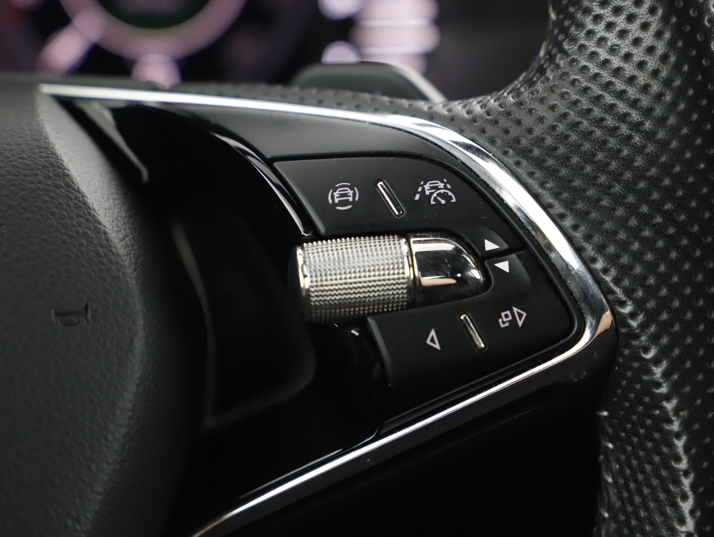 Skoda Superb Combi 1.4 TSI iV Sportline | Bild 14 von 28