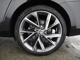 Skoda Superb Combi 1.4 TSI iV Sportline | Thumbnail 4 von 28