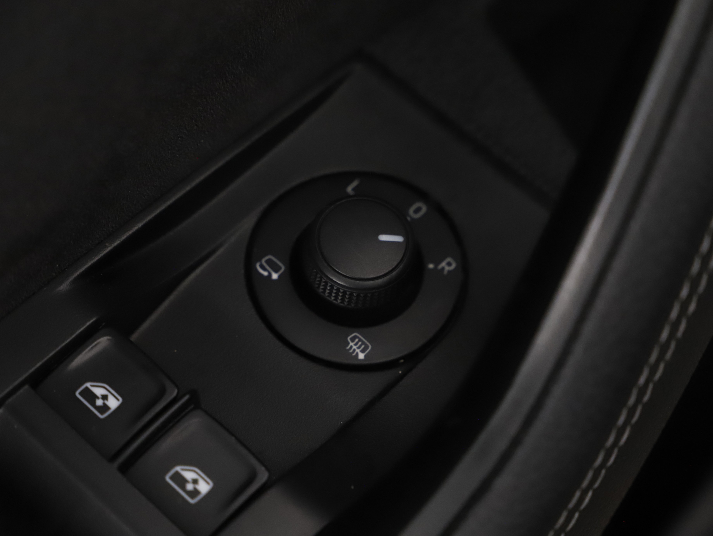 Skoda Superb Combi 1.4 TSI iV Sportline | Bild 6 von 28