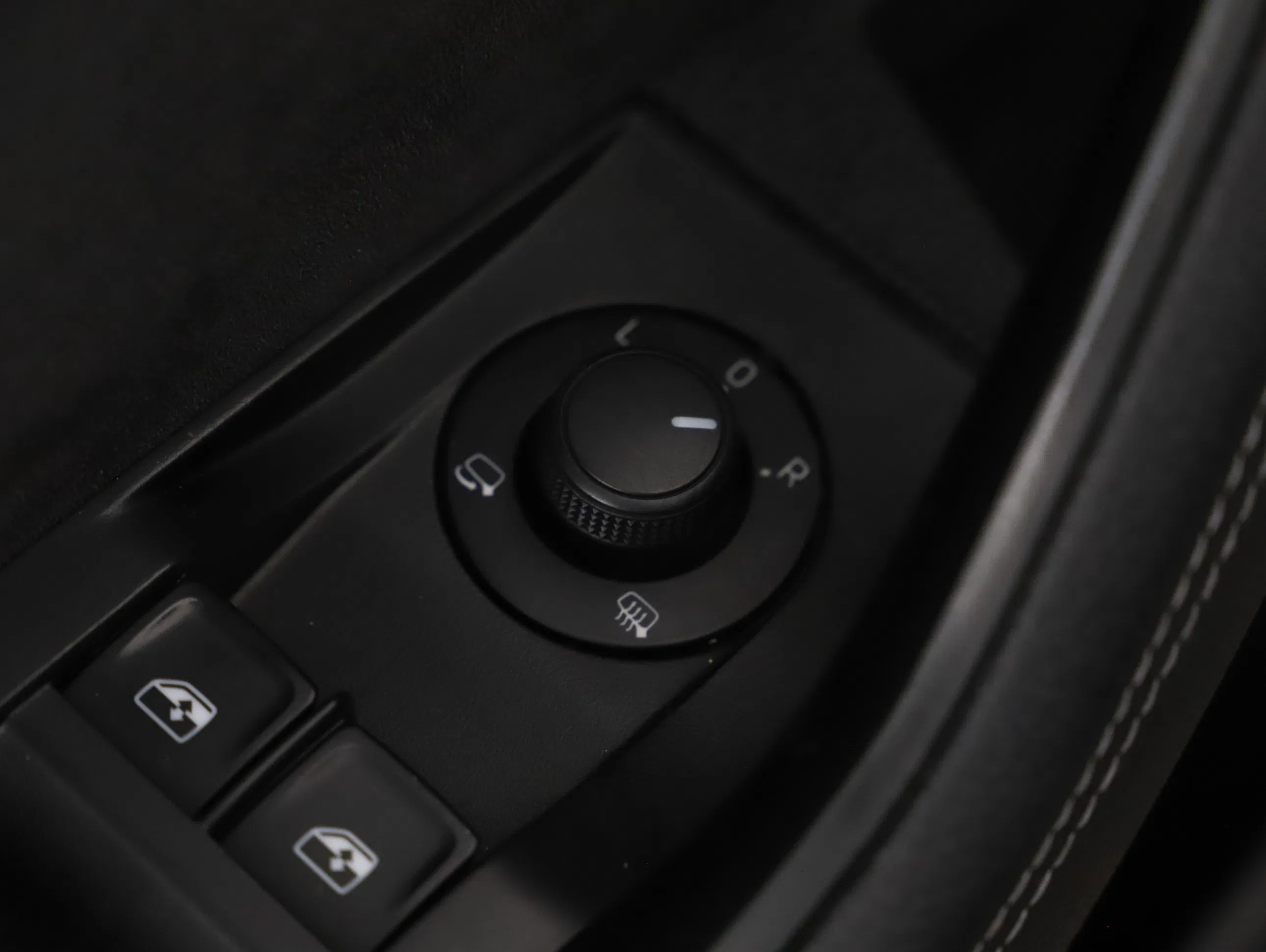 Skoda Superb Combi 1.4 TSI iV Sportline | Bild 6 von 28