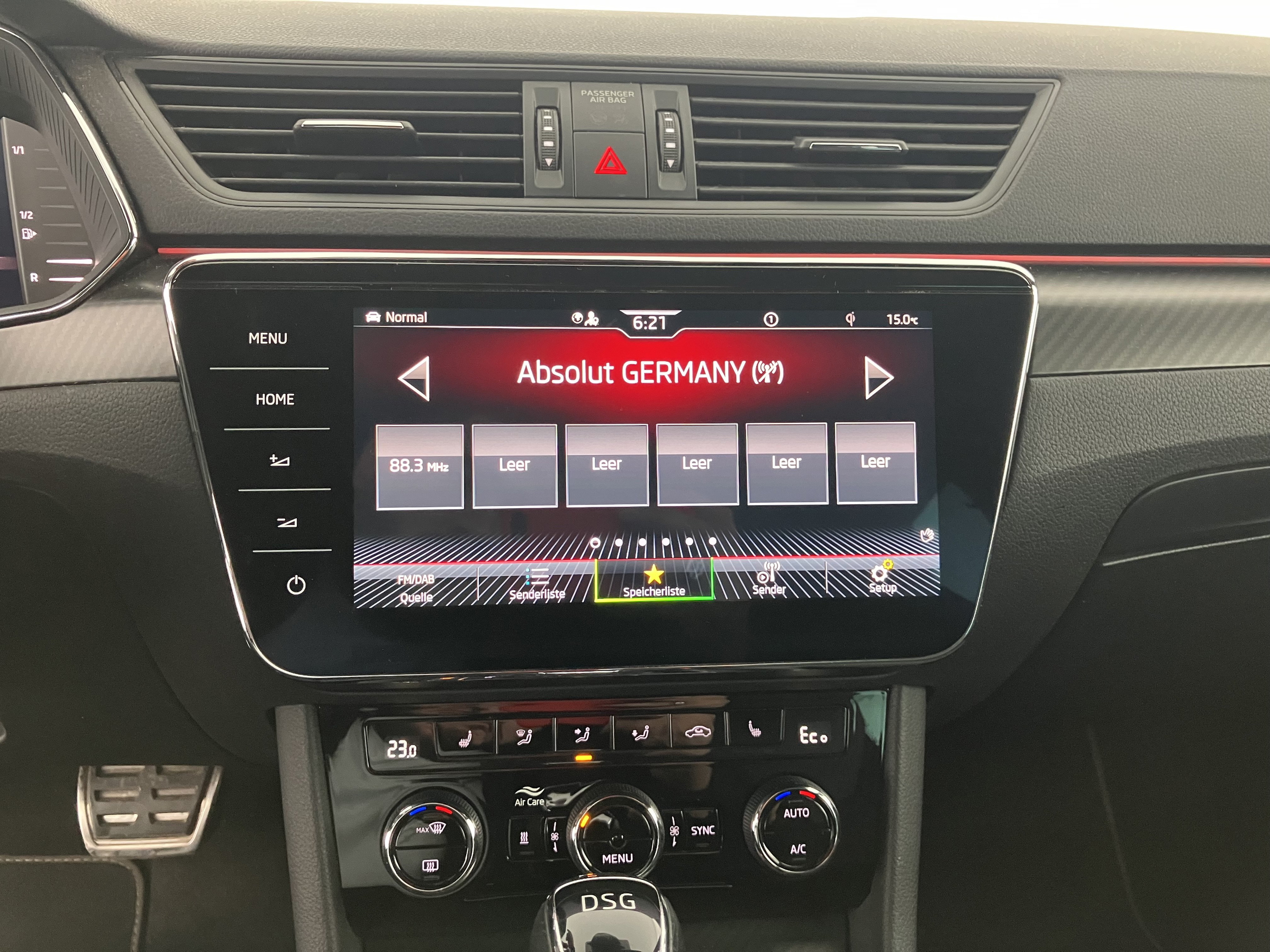 Skoda Superb Combi 1.4 TSI iV Sportline | Bild 13 von 31