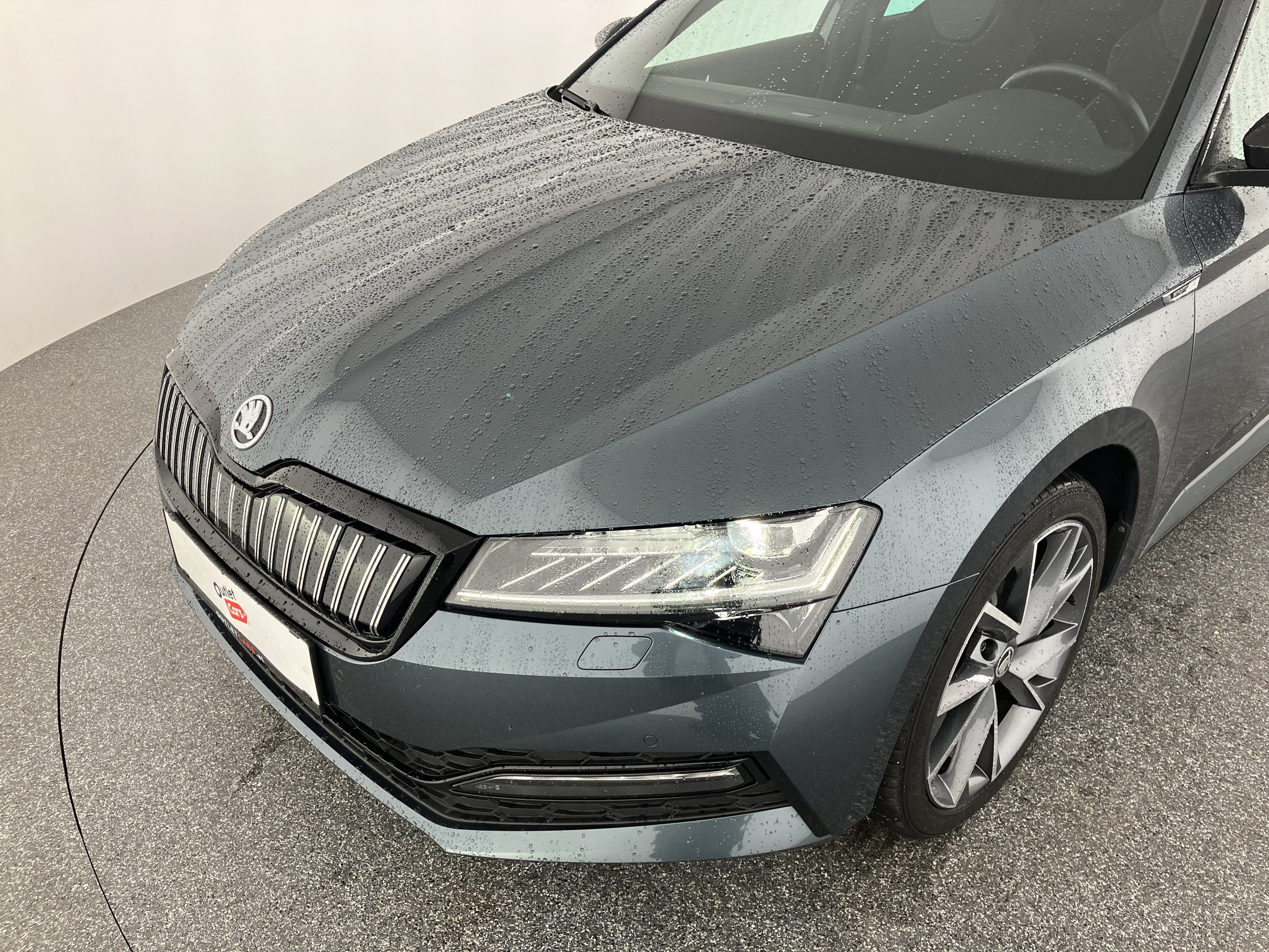 Skoda Superb Combi 1.4 TSI iV Sportline | Bild 21 von 31