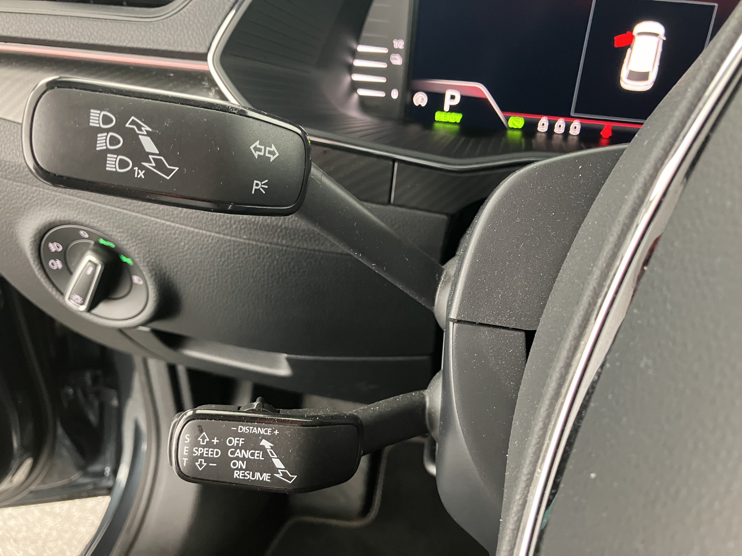 Skoda Superb Combi 1.4 TSI iV Sportline | Bild 25 von 31