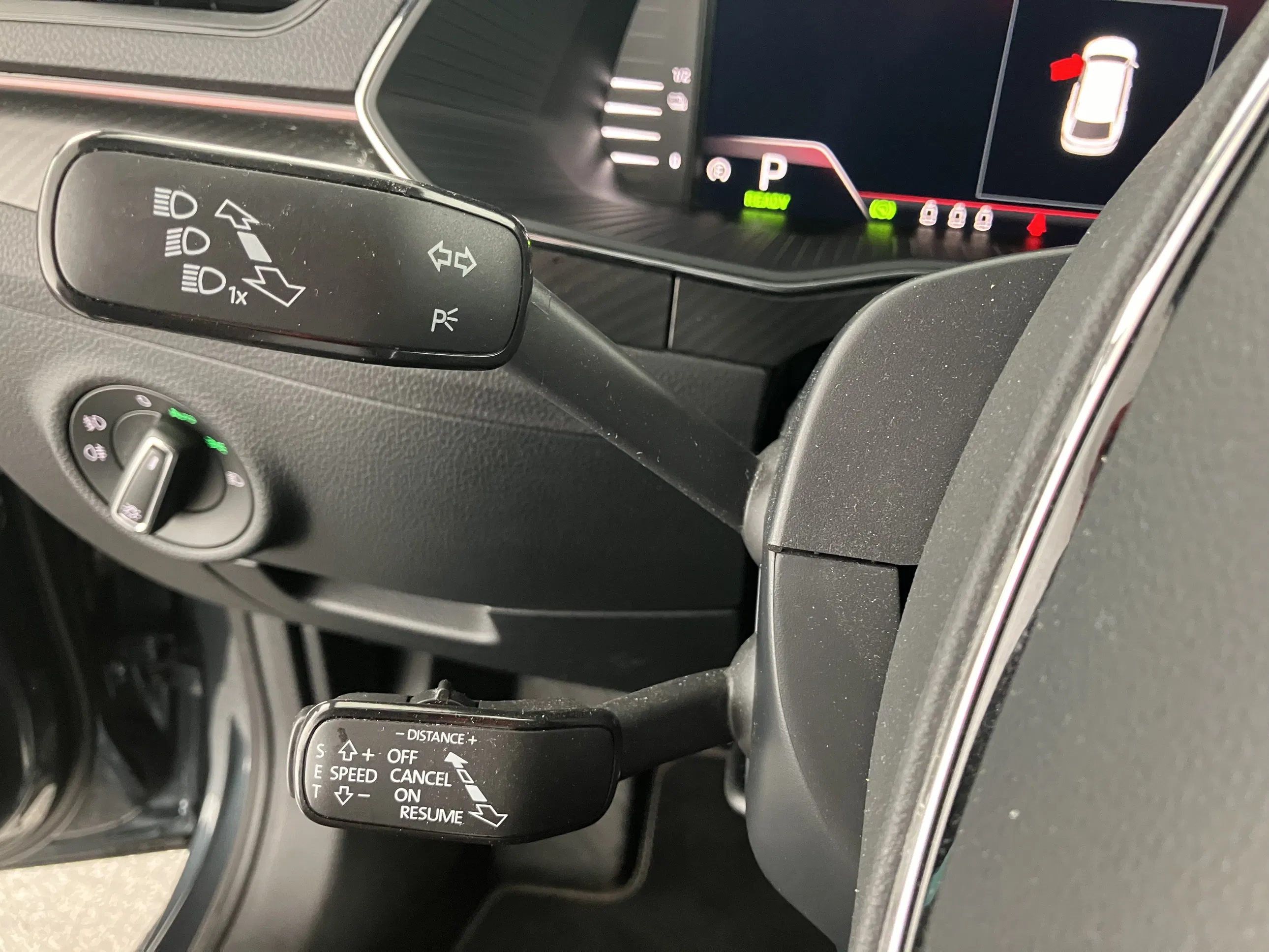 Skoda Superb Combi 1.4 TSI iV Sportline | Bild 25 von 31