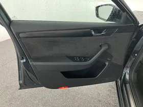 Skoda Superb Combi 1.4 TSI iV Sportline | Thumbnail 4 von 31