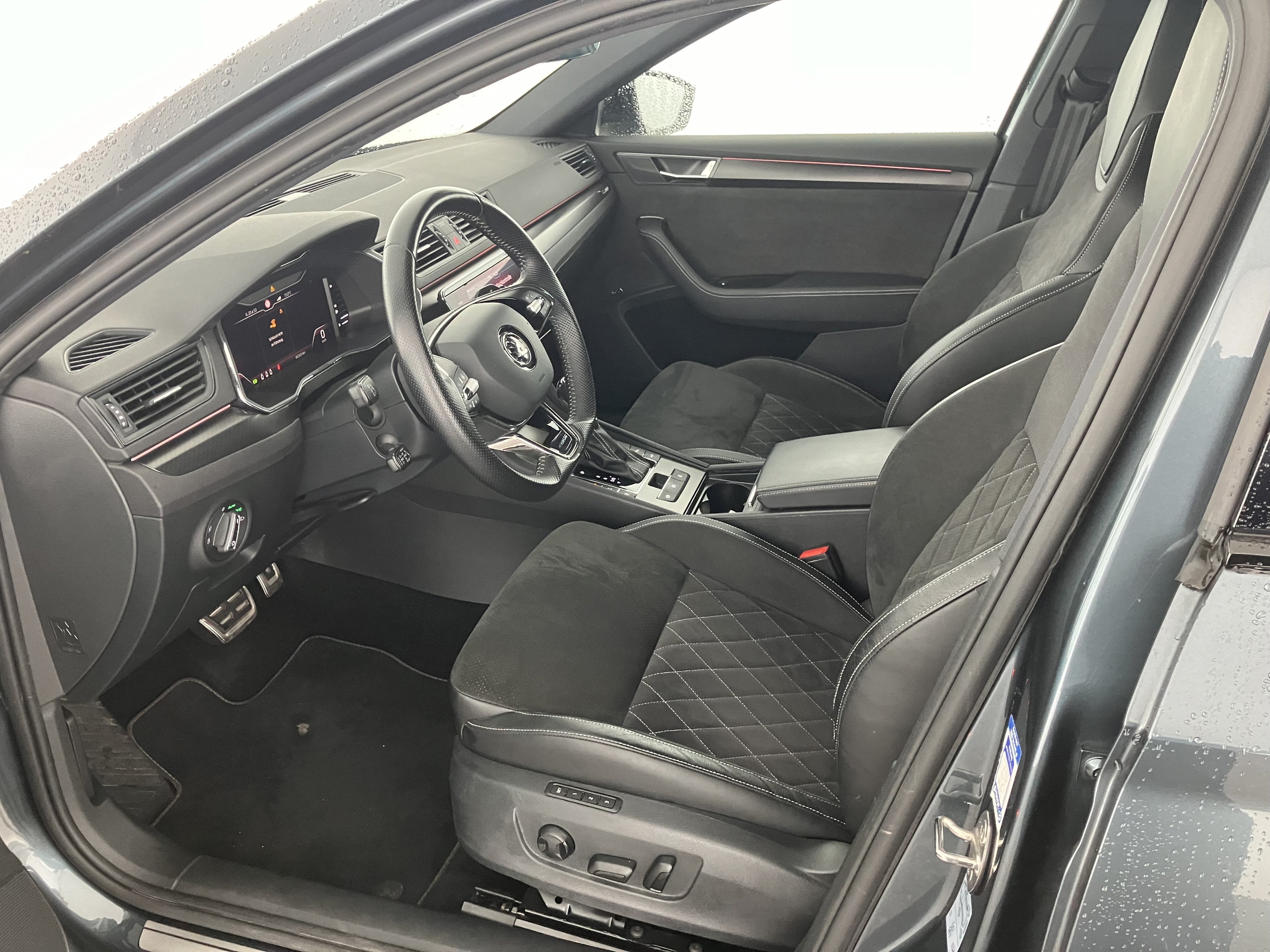 Skoda Superb Combi 1.4 TSI iV Sportline | Bild 5 von 31