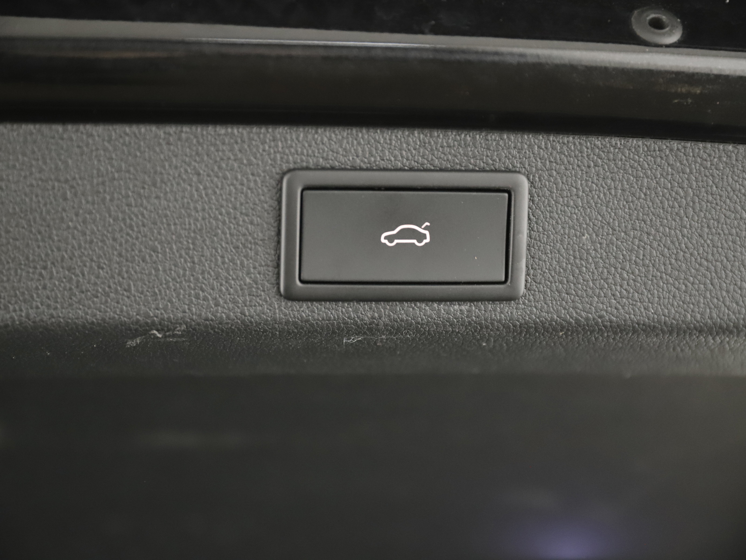 Skoda Superb Combi 1.4 TSI iV Sportline | Bild 12 von 31