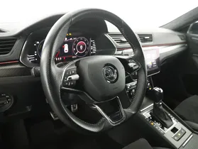 Skoda Superb Combi 1.4 TSI iV Sportline | Thumbnail 15 von 31