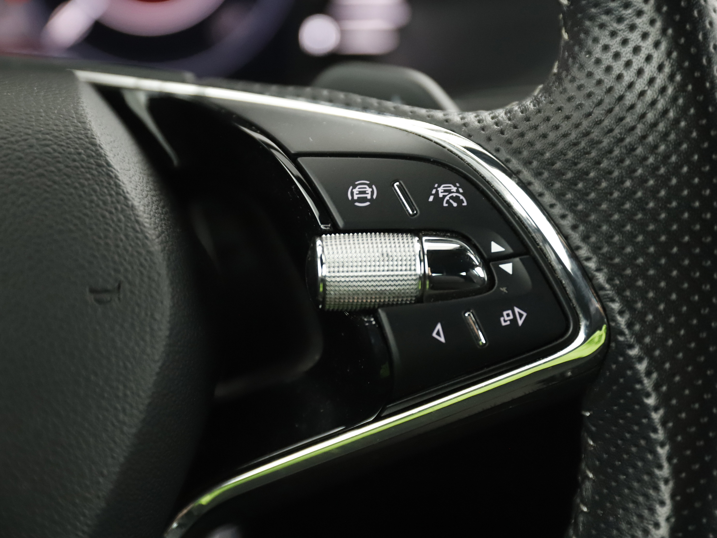 Skoda Superb Combi 1.4 TSI iV Sportline | Bild 19 von 31