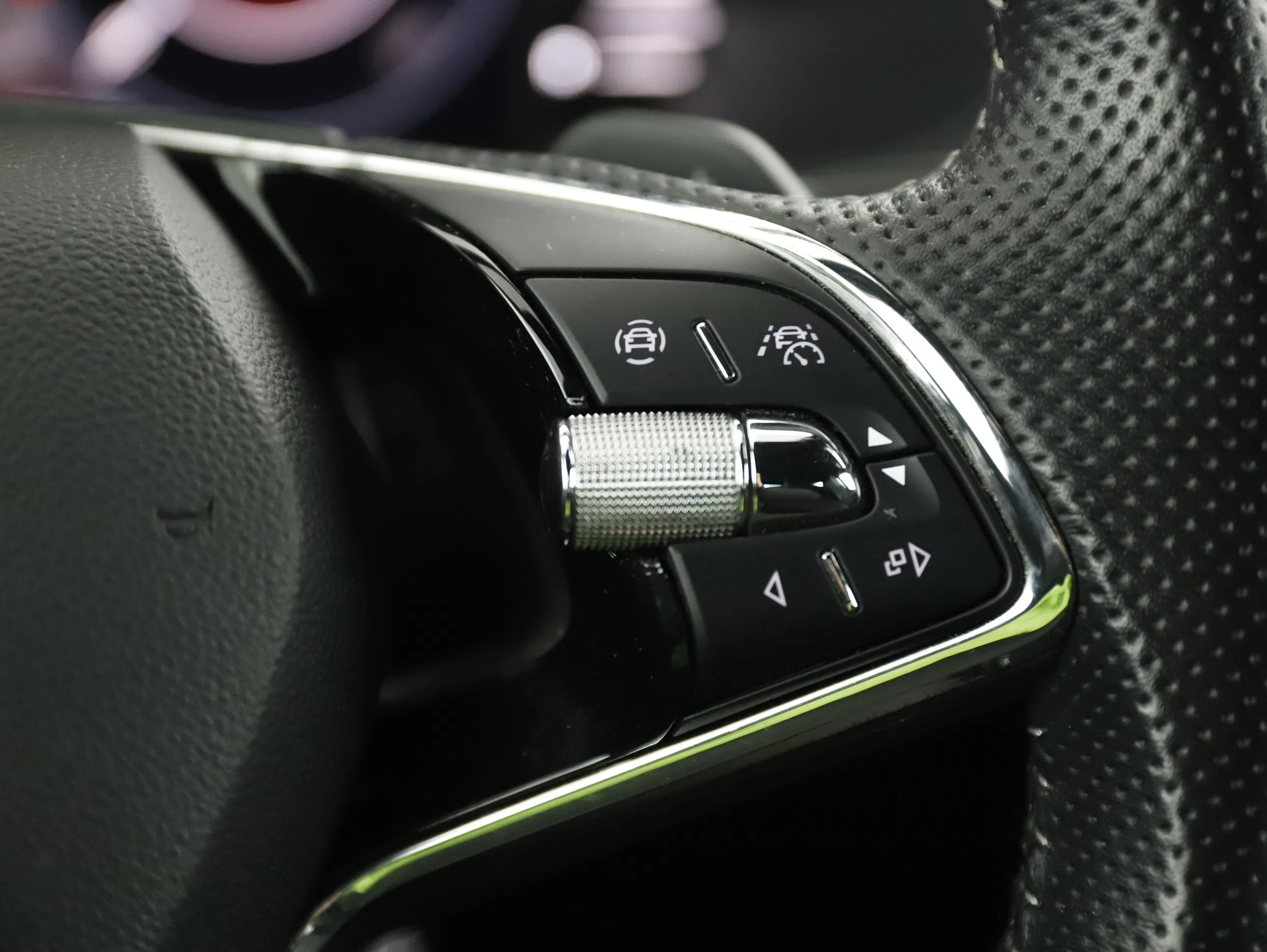 Skoda Superb Combi 1.4 TSI iV Sportline | Bild 19 von 31