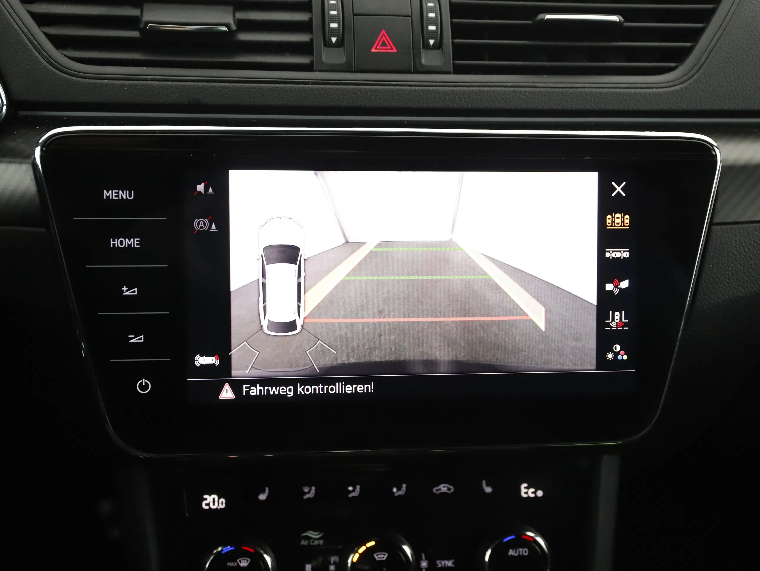 Skoda Superb Combi 1.4 TSI iV Sportline | Bild 10 von 31