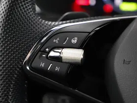 Skoda Superb Combi iV Sportline | Thumbnail 9 von 22