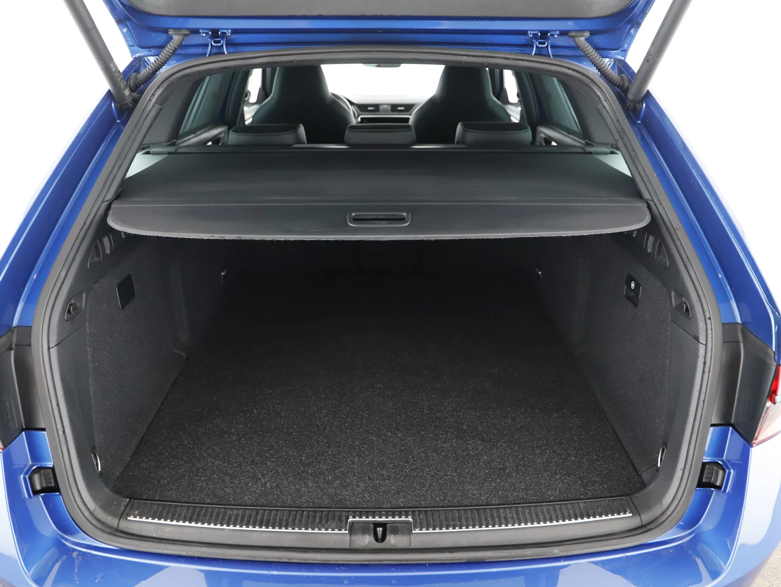 Skoda Superb Combi iV Sportline | Bild 19 von 22