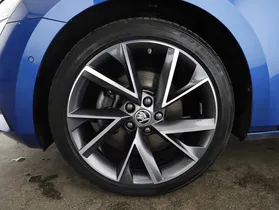 Skoda Superb Combi iV Sportline | Thumbnail 22 von 22