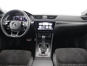 Skoda Superb Combi iV Sportline | Thumbnail 12 von 22