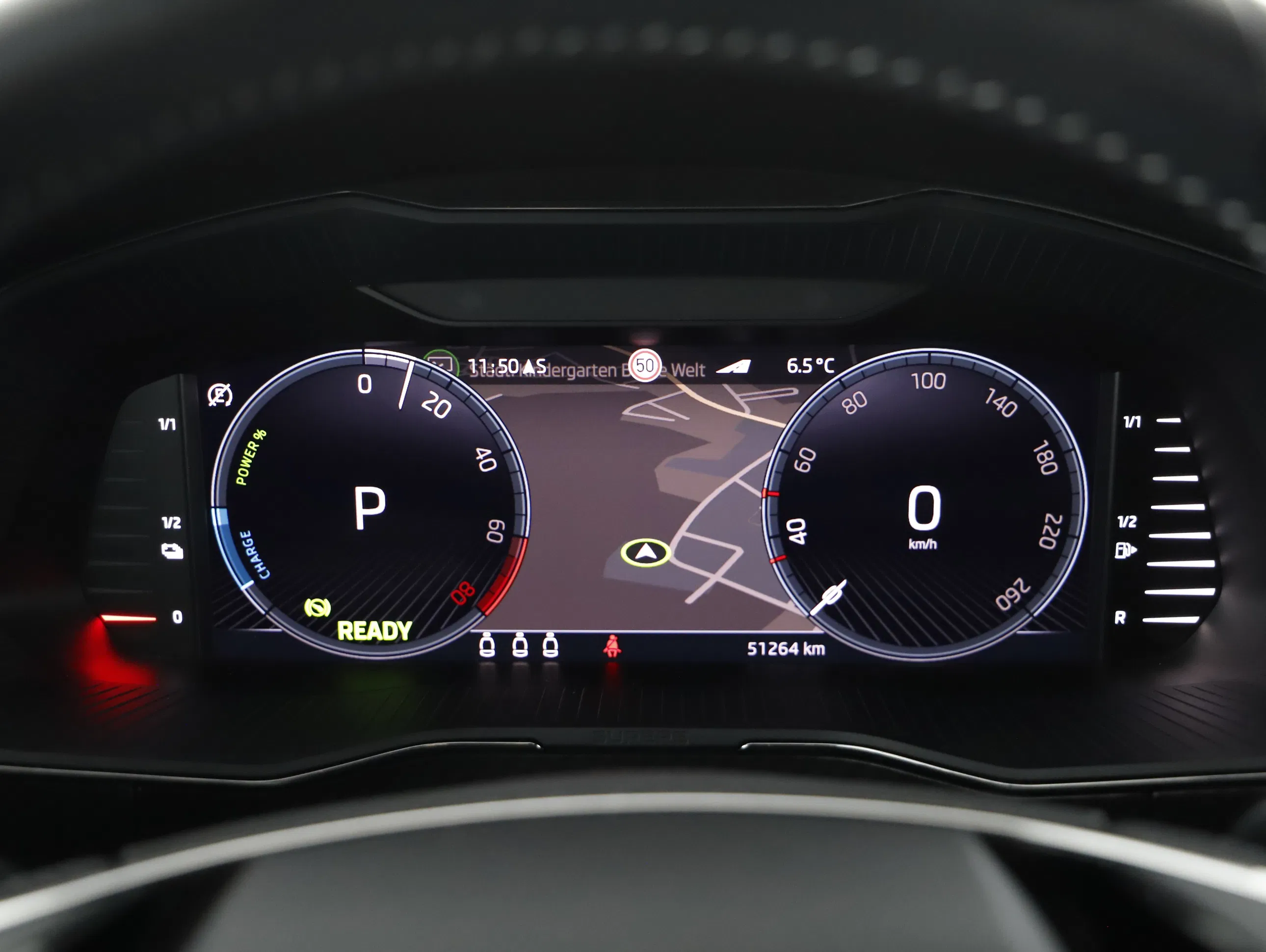 Skoda Superb Combi iV Sportline | Bild 11 von 22