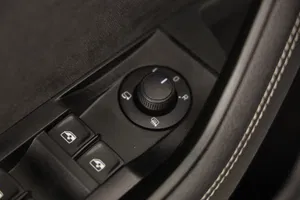 Skoda Superb Combi 1.4 TSI iV Sportline | Thumbnail 12 von 31