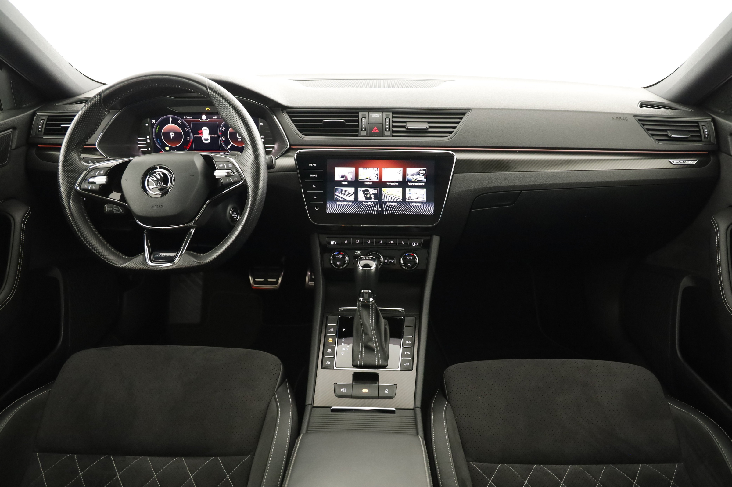 Skoda Superb Combi 1.4 TSI iV Sportline | Bild 15 von 31