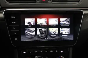 Skoda Superb Combi 1.4 TSI iV Sportline | Thumbnail 21 von 31