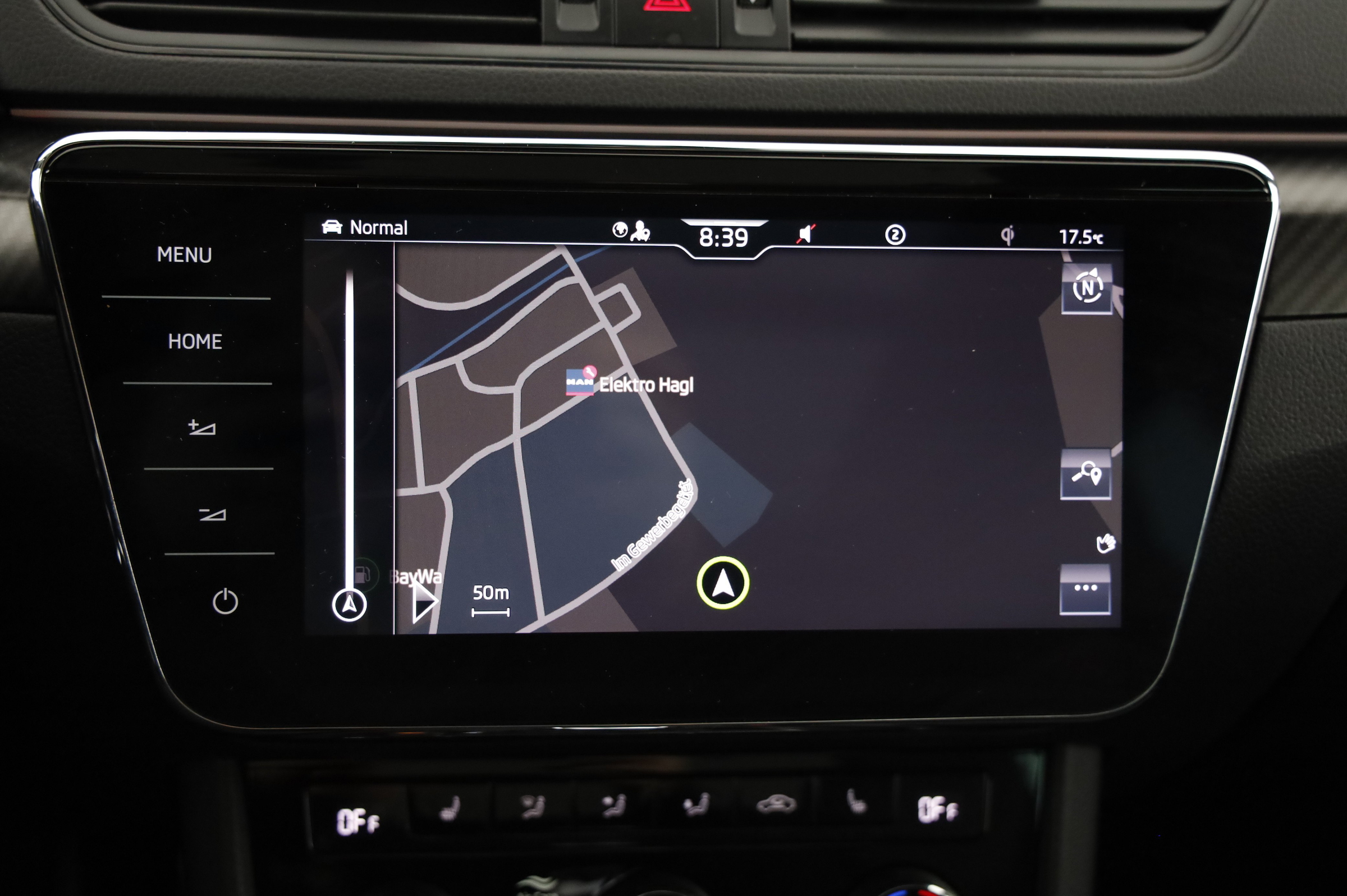 Skoda Superb Combi 1.4 TSI iV Sportline | Bild 22 von 31