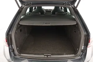 Skoda Superb Combi 1.4 TSI iV Sportline | Thumbnail 27 von 31