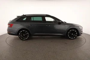Skoda Superb Combi 1.4 TSI iV Sportline | Thumbnail 8 von 31