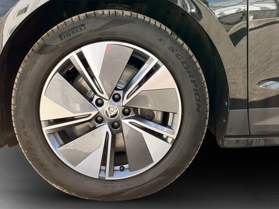 Skoda Enyaq iV 80 x Suite | Bild 6 von 7