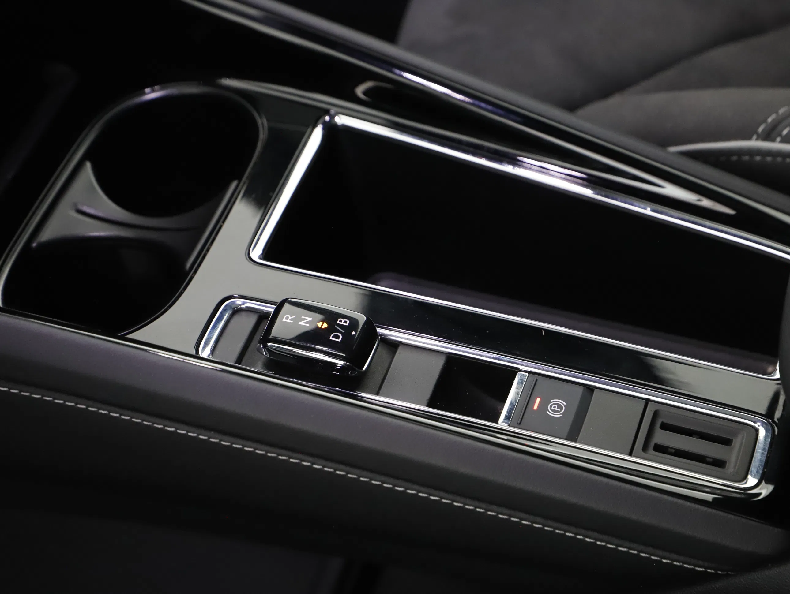 Skoda Enyaq iV 80 x Sportline | Bild 5 von 23