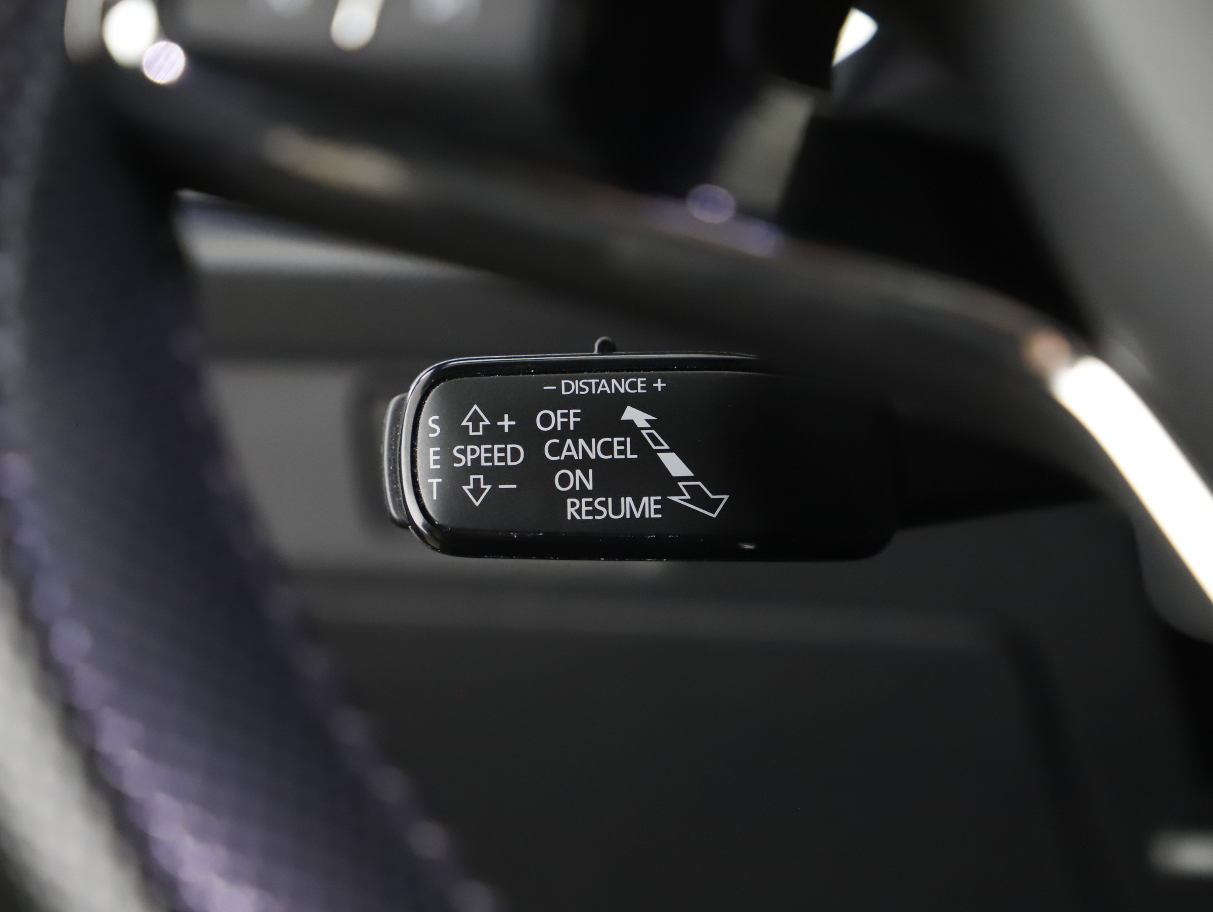 Skoda Enyaq iV 80 x Sportline | Bild 13 von 25