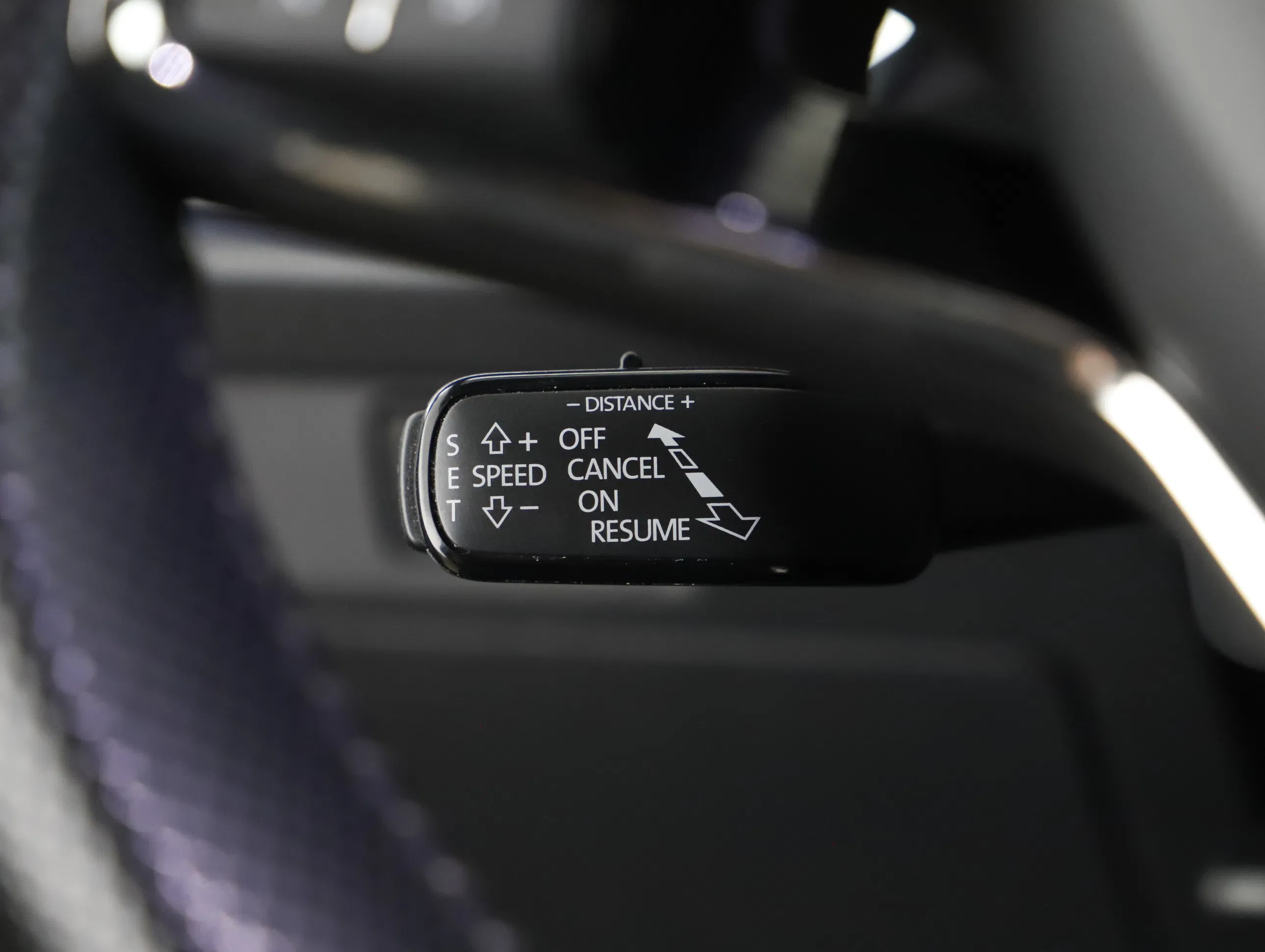 Skoda Enyaq iV 80 x Sportline | Bild 13 von 25