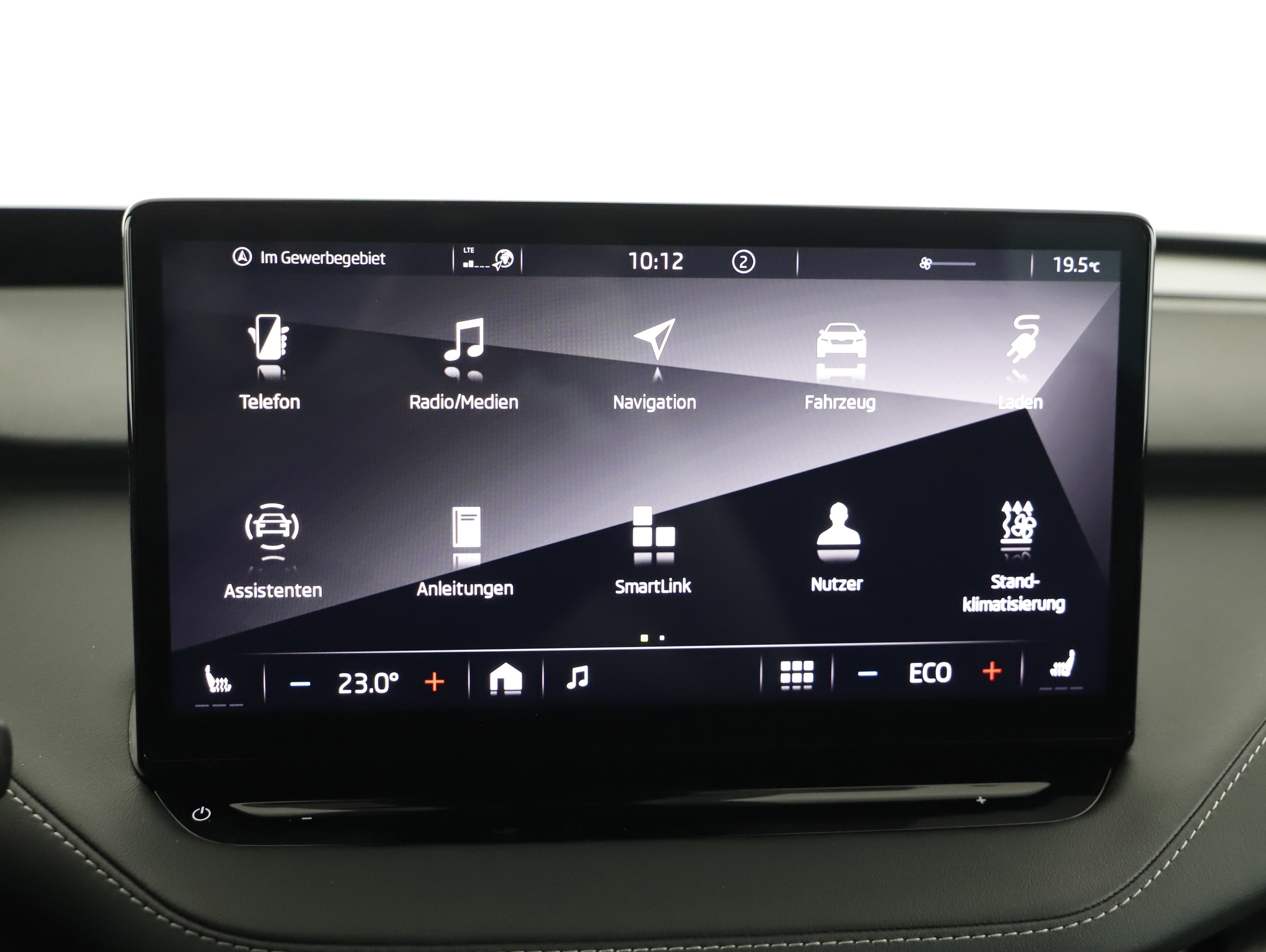 Skoda Enyaq iV 80 x Sportline | Bild 7 von 25