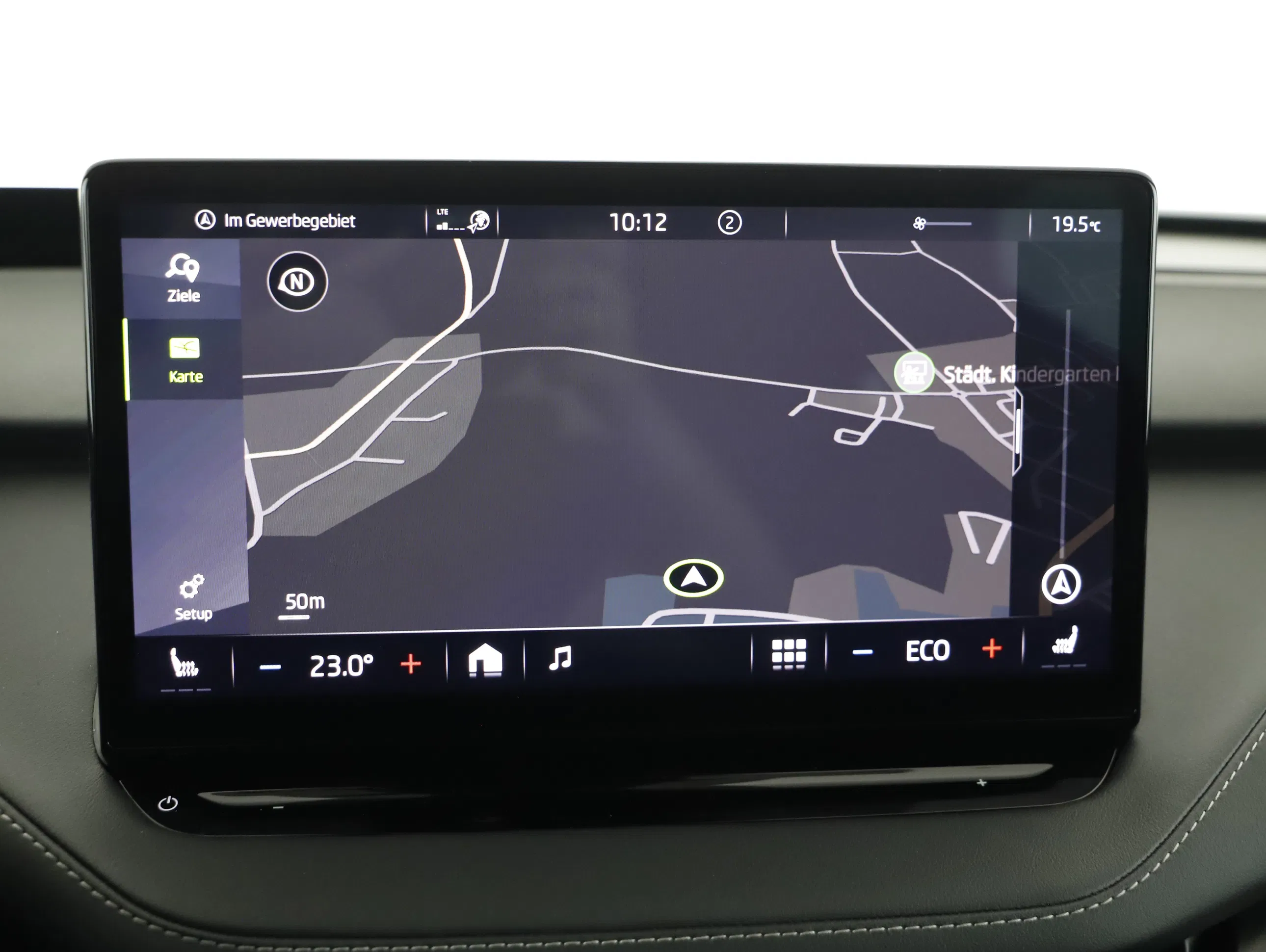 Skoda Enyaq iV 80 x Sportline | Bild 8 von 25