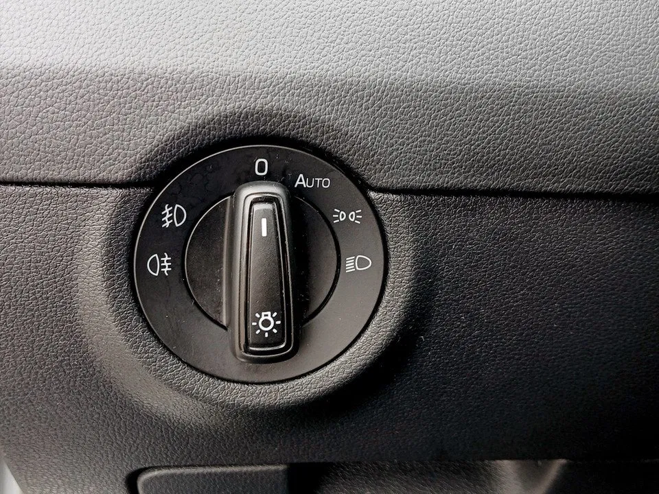 Skoda Octavia Combi 1.6 TDI 4x4 Ambition | Bild 9 von 20