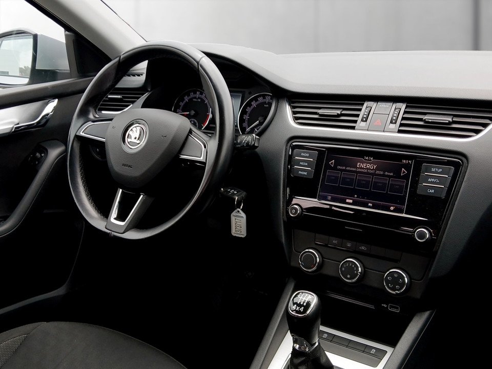Skoda Octavia Combi 1.6 TDI 4x4 Ambition | Bild 12 von 20