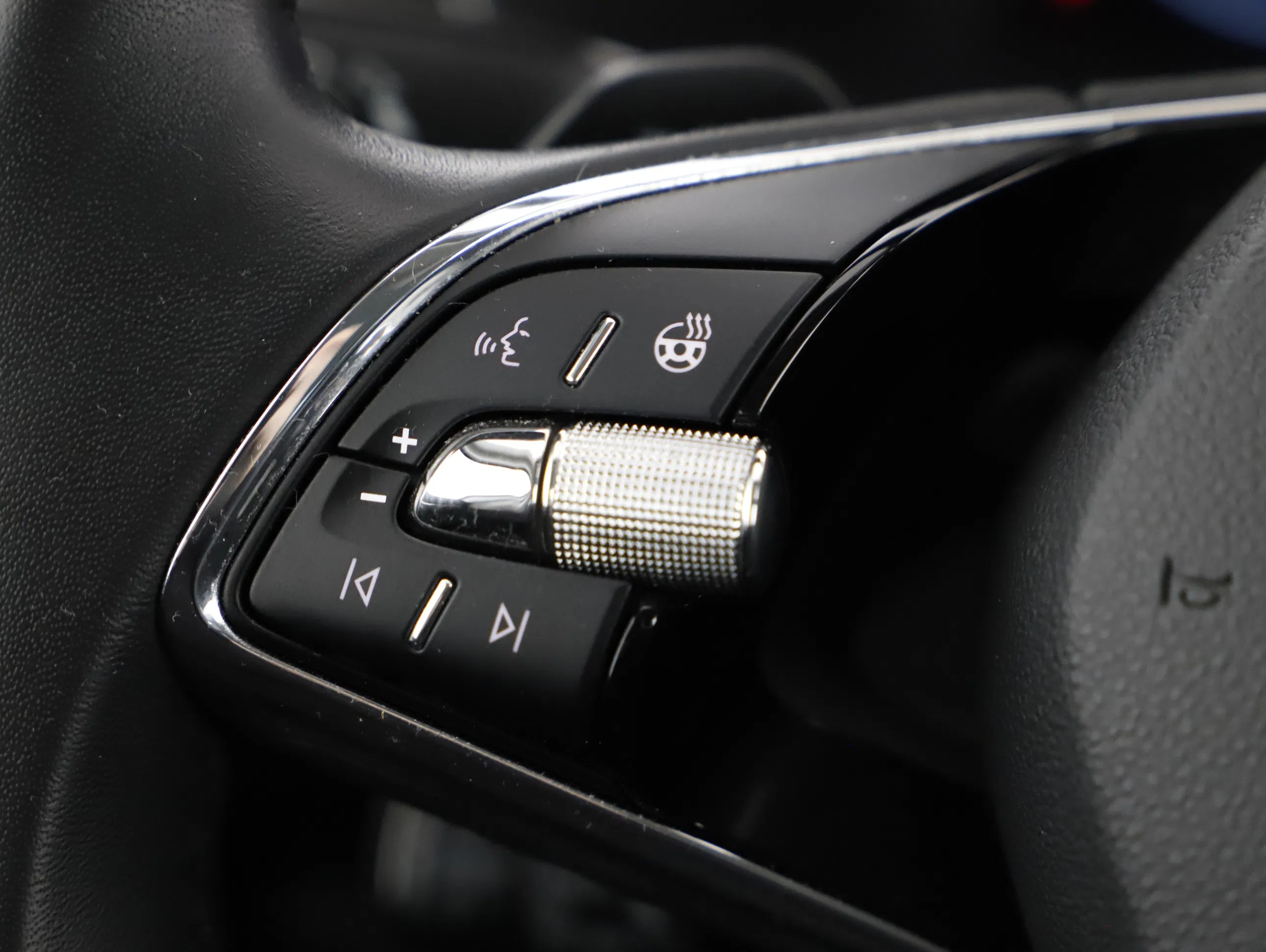 Skoda Octavia Combi 2.0 TDI Scout | Bild 11 von 25