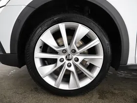 Skoda Octavia Combi 2.0 TDI Scout | Thumbnail 24 von 25