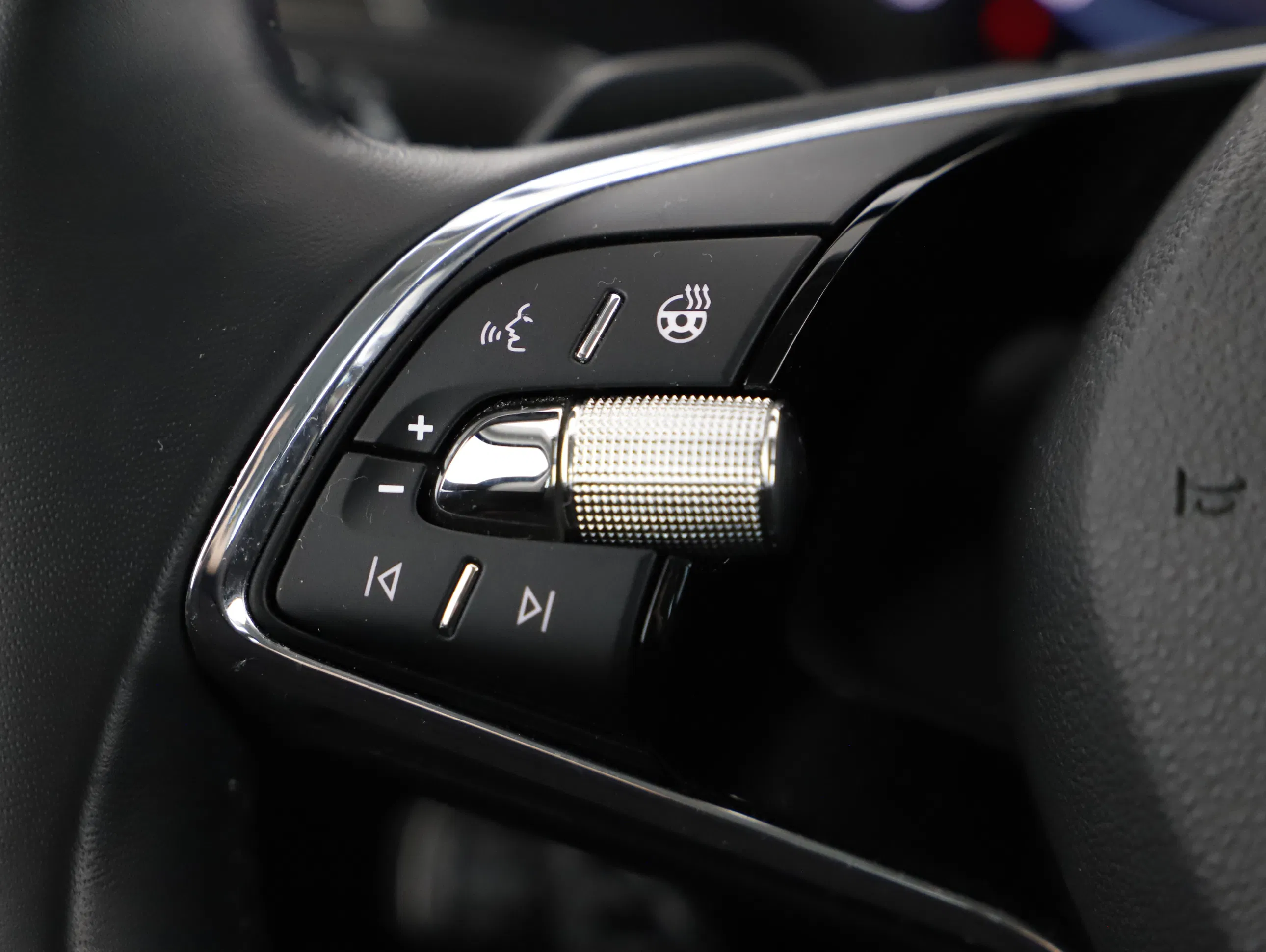 Skoda Octavia Combi 2.0 TDI Scout | Bild 11 von 23