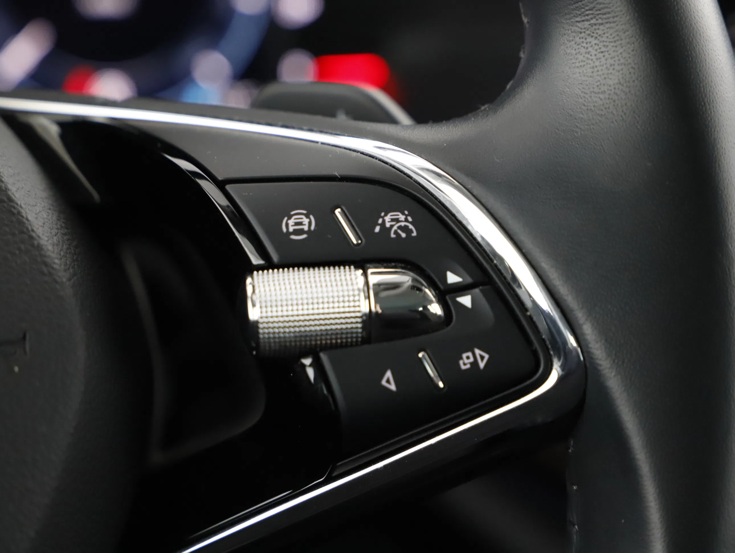 Skoda Octavia Combi 2.0 TDI Scout | Bild 12 von 23