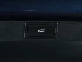 Skoda Octavia Combi 2.0 TDI Scout | Thumbnail 18 von 23