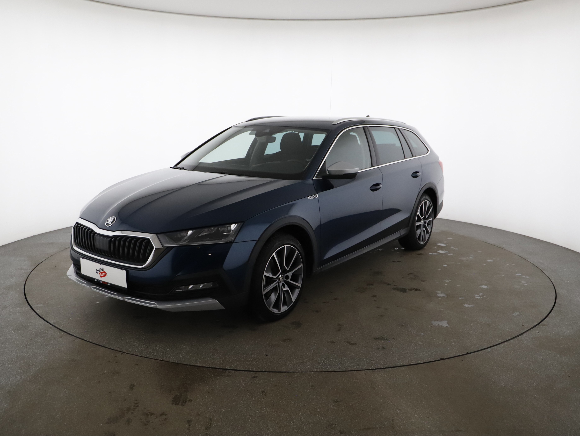 Skoda Octavia Combi 2.0 TDI Scout | Bild 20 von 23