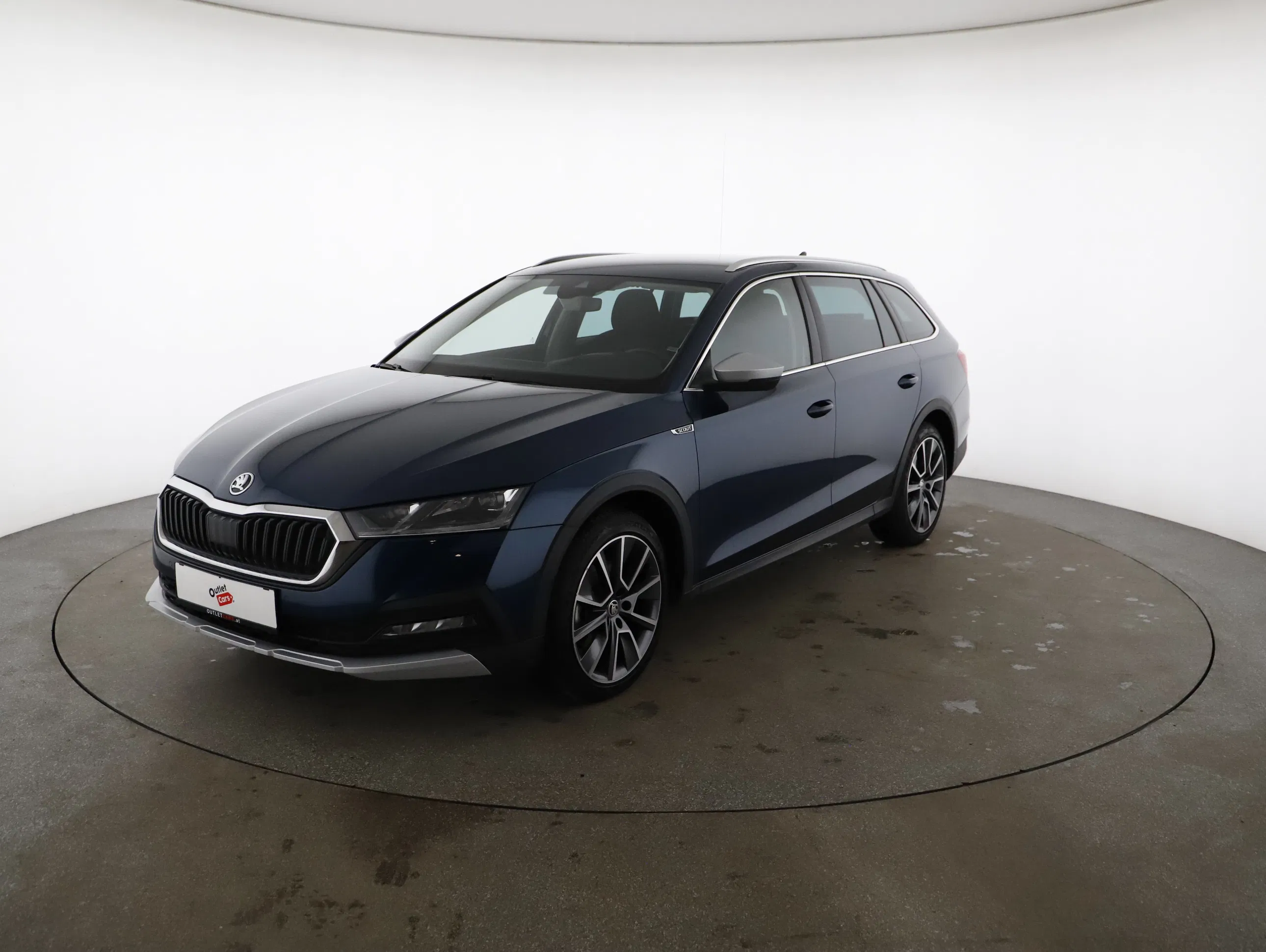 Skoda Octavia Combi 2.0 TDI Scout | Bild 20 von 23