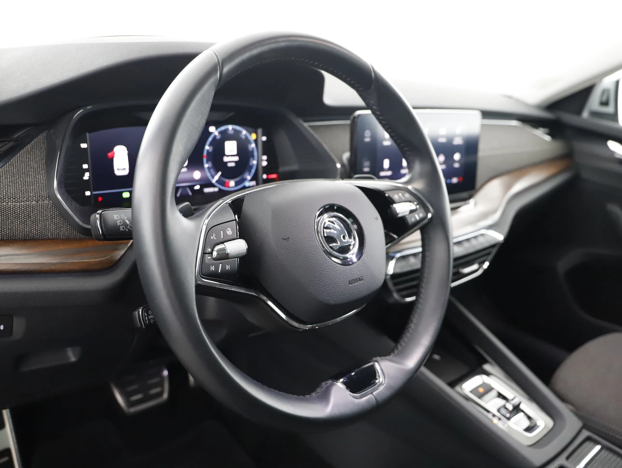 Skoda Octavia Combi 2.0 TDI Scout | Bild 4 von 23