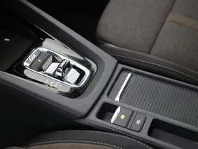 Skoda Octavia Combi 2.0 TDI Scout | Thumbnail 5 von 23