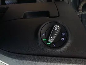 Skoda Superb Combi 2.0 TDI Style | Thumbnail 13 von 31