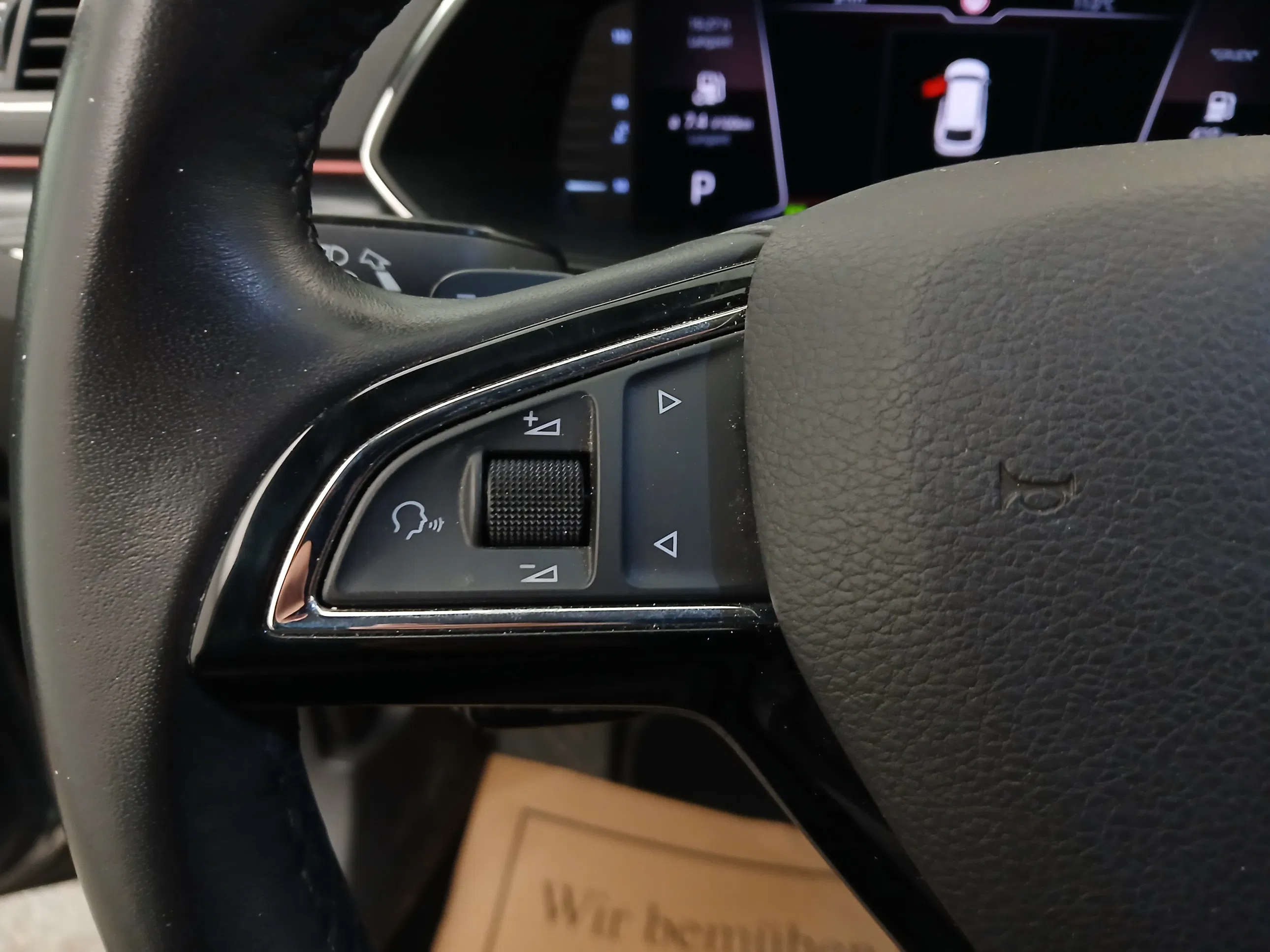 Skoda Superb Combi 2.0 TDI Style | Bild 17 von 31