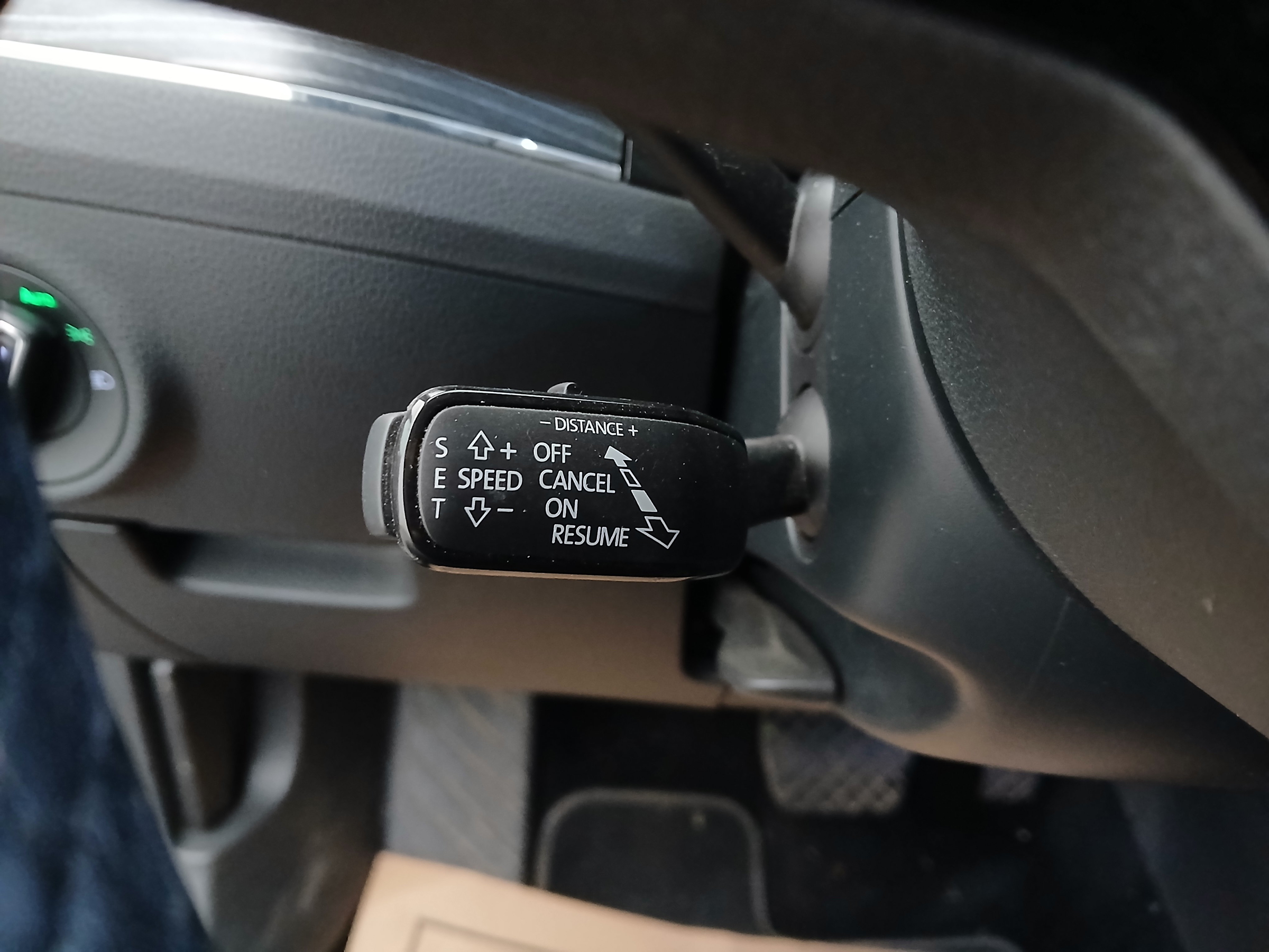 Skoda Superb Combi 2.0 TDI Style | Bild 19 von 31